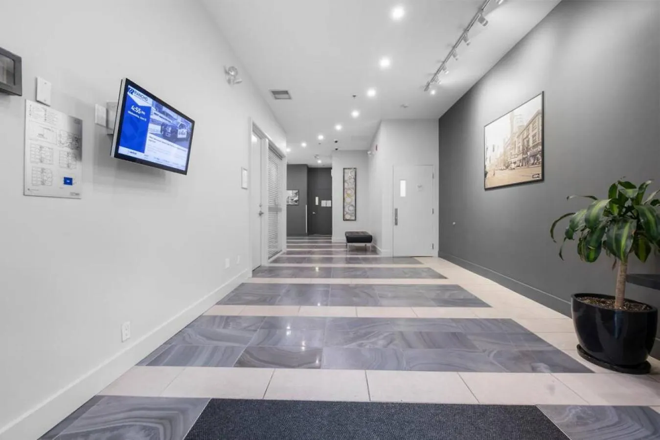 Holiday home Top Floor Unit On Granville Strip Yaletown Area Vancouver