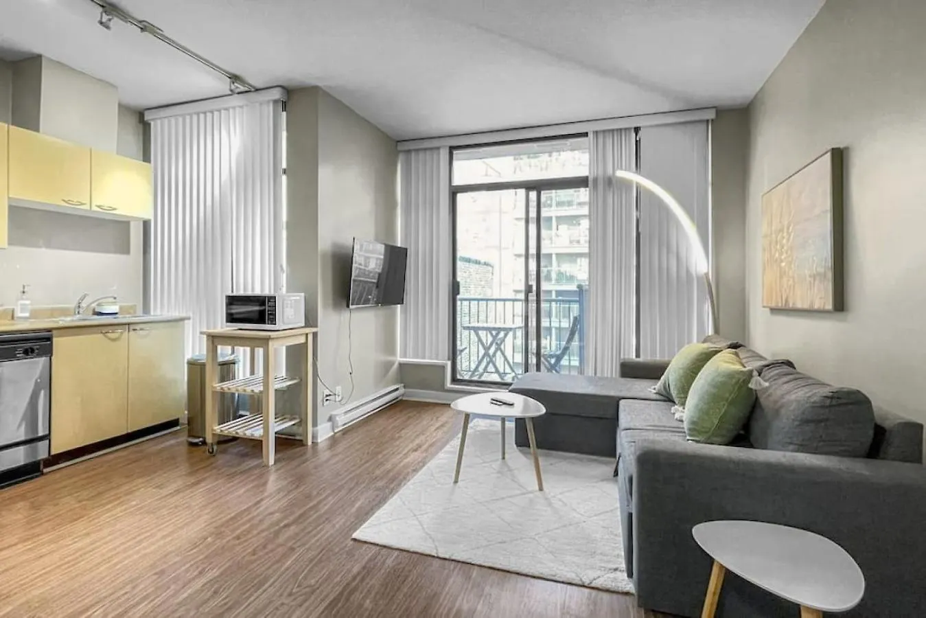 Holiday home Top Floor Unit On Granville Strip Yaletown Area Vancouver