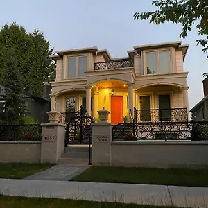 Milano Luxury Suites Vancouver