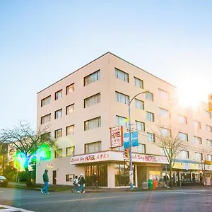 2* 酒店 英湾酒店